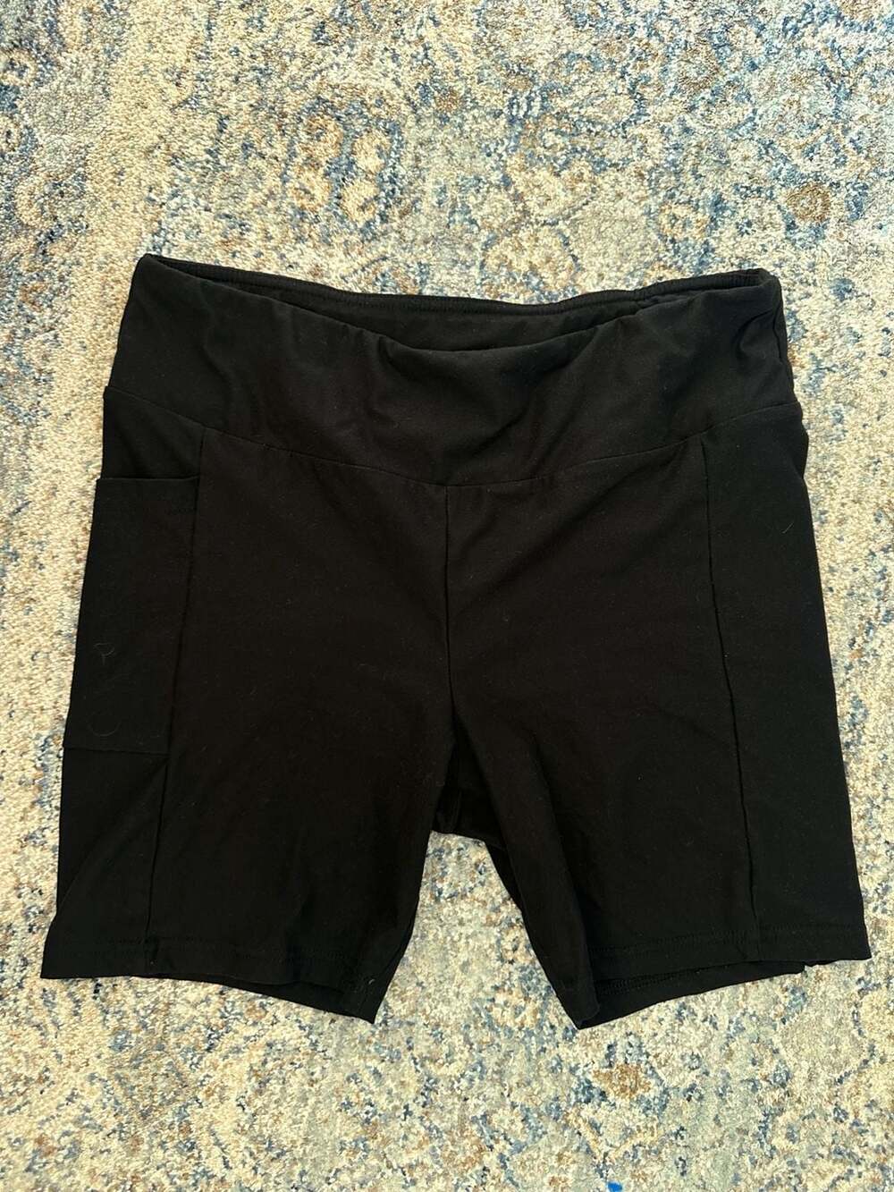 No Boundaries Bike Shorts Size L/XL Black Pocket Athletic Activewear